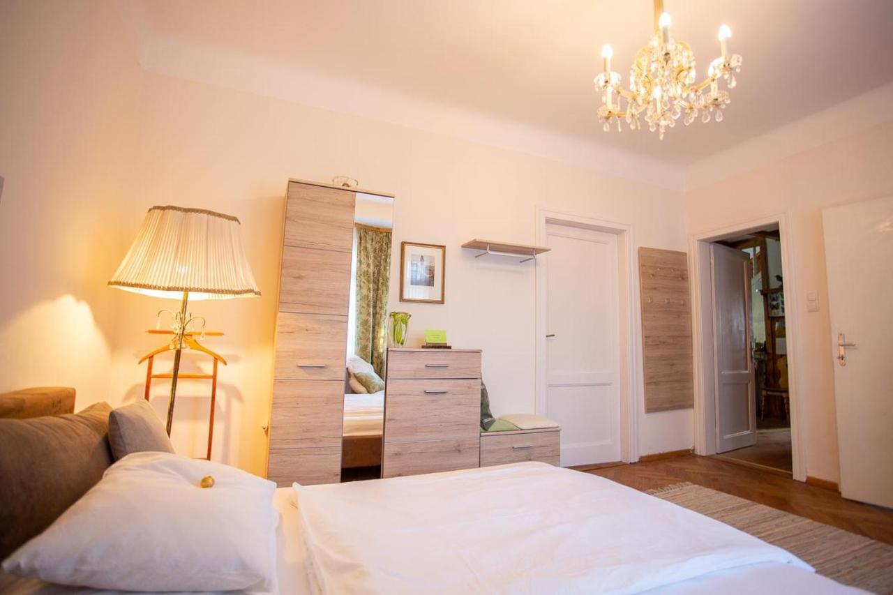 Huebsches Privatzimmer Mit Bad Perchtoldsdorf Exteriér fotografie